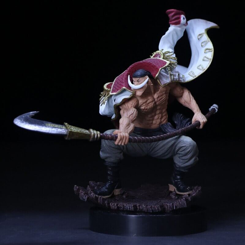 figura de barbablanca one piece figura de barbablanca one piece