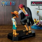 figura de luffy y shanks