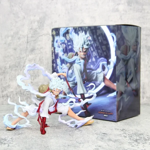 figura luffy gear 5 sun god