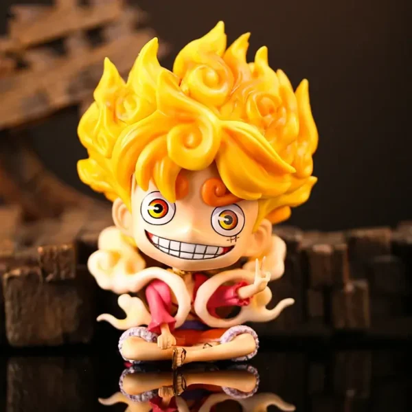 figura luffy sentado
