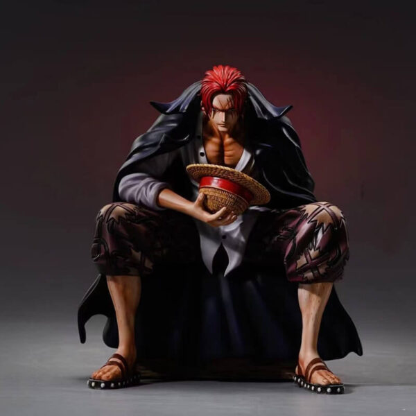 figura shanks sentado