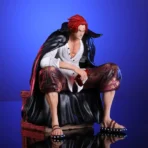 figura shanks sentado