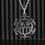 collar trafalgar law